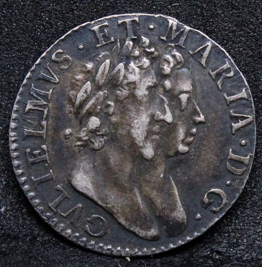 3 pence (maundy issue) 1689. William and Mary. L/M Error. S.3441