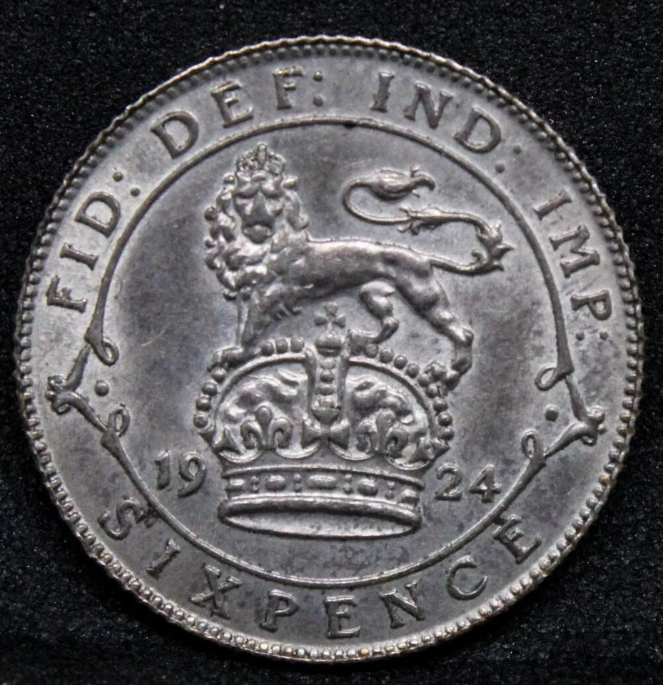 1924 6 Pence , Great Britain George V silver coin. S.4024. UNC