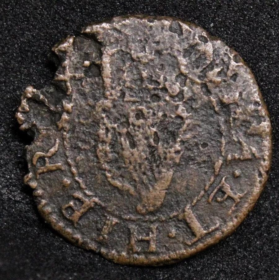 charles richmond copper farthing 1635. MM:?? Contemporary forg Crown divides leg