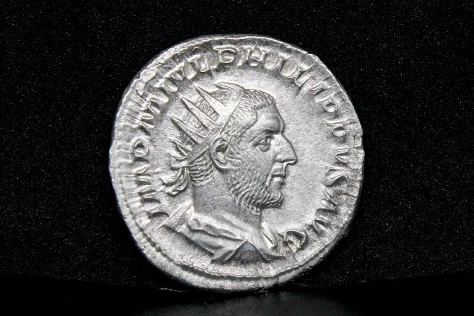 Philip I AR Antoninianus. Silver Roman Imperial Coin, RIC 28c