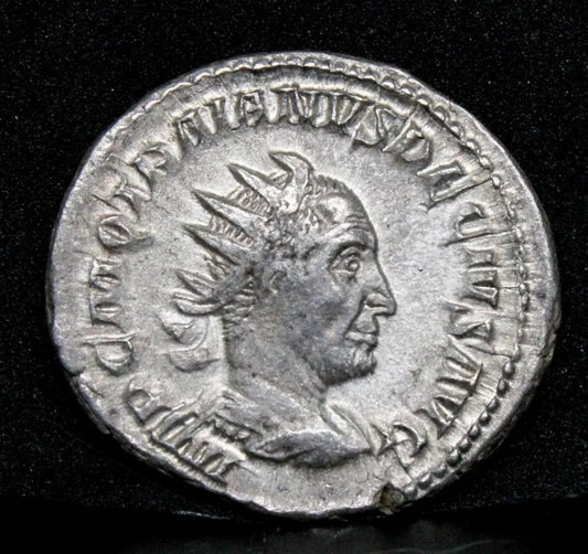 Trajan Decius AR Antoninianus. RIC 2b, RSC 13. Silver Roman Imperial Coin