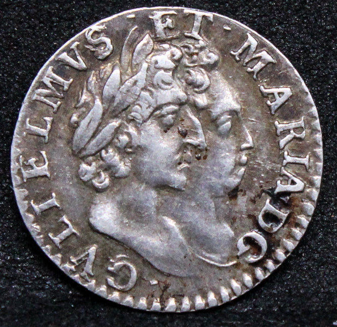 1689 maundy 2 pence. William and Mary. S.3443 EF