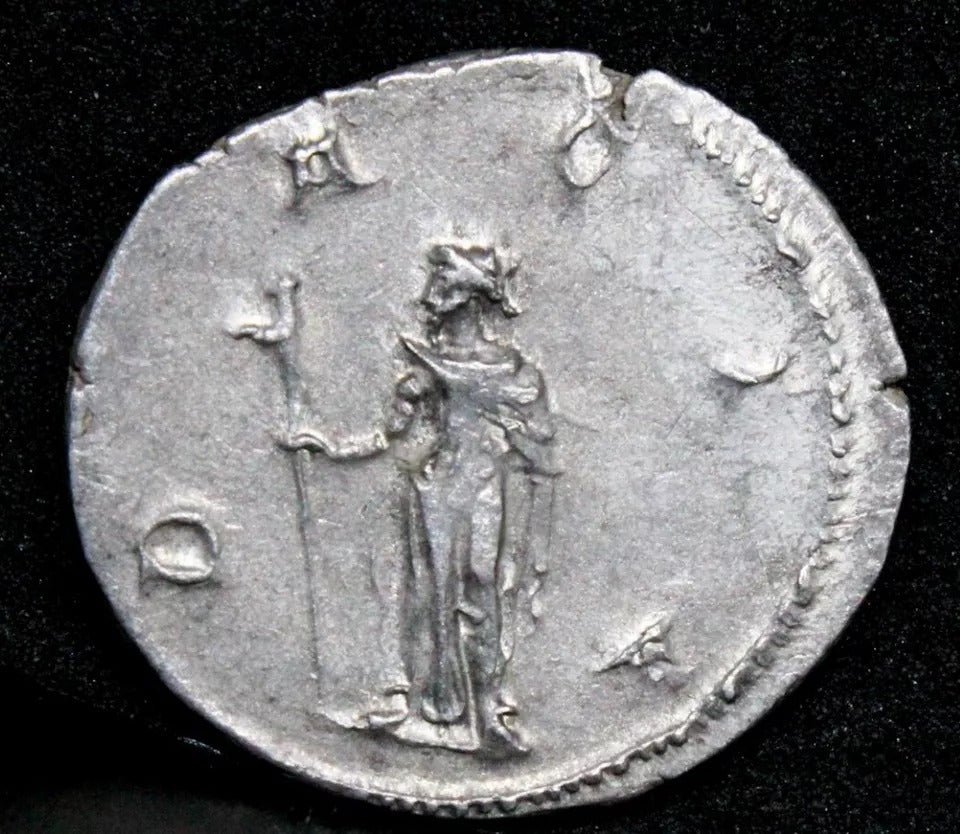 Trajan Decius AR Antoninianus. RIC 2b, RSC 13. Silver Roman Imperial Coin