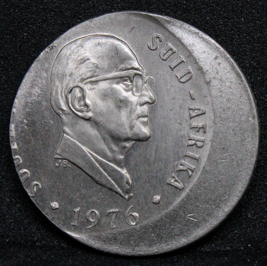 1976 error south africa 10 cents, Offstruck centre