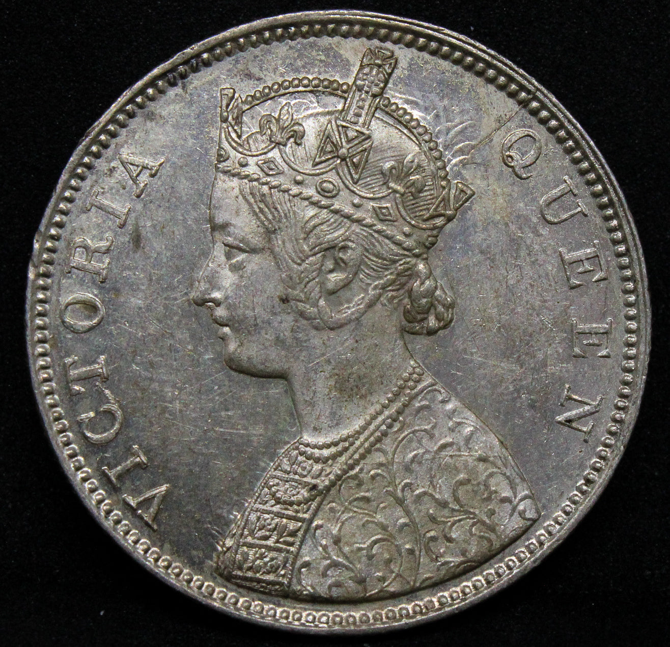 1862 India-British Rupee Victoria KM 473.1 ..... 2/0 beads. UNC