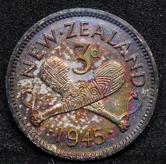 1945 Three Pence George VI New Zealand UNC KM-1, Colourful tones