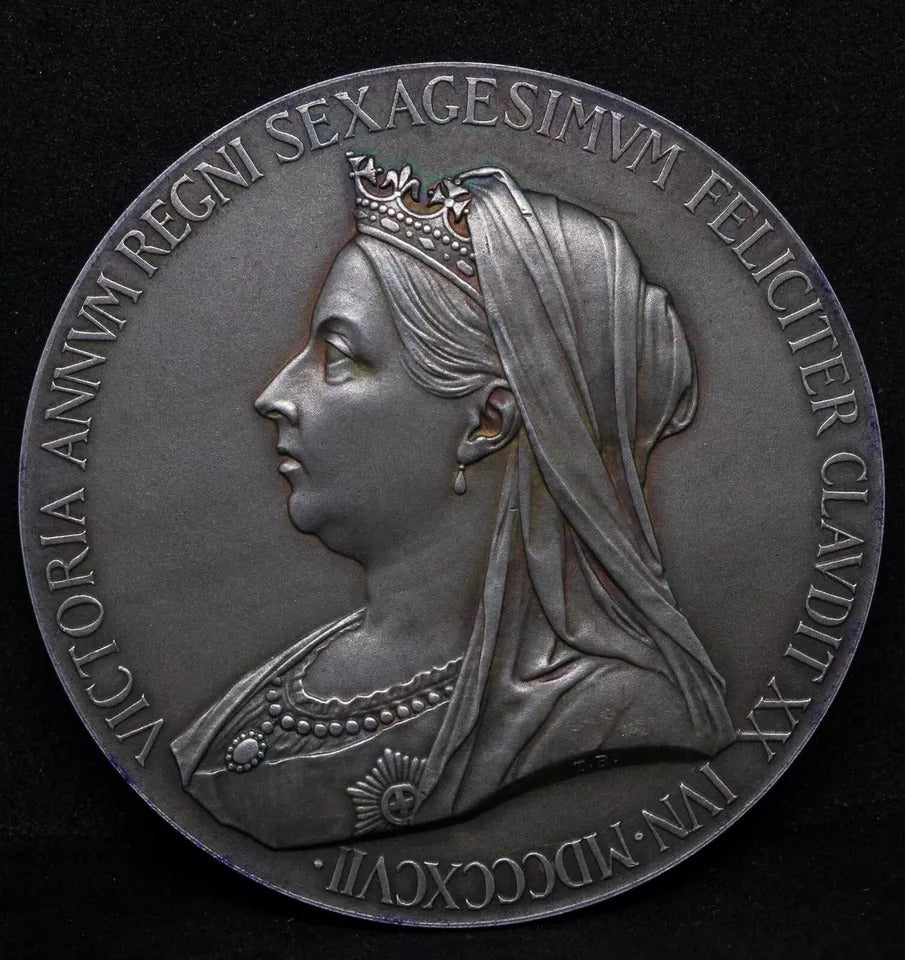 1897 Silver Jubilee Medal. Queen Victoria,83.7g, 55mm. BHM 3506; With Box