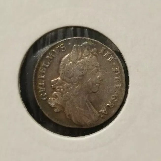 Great Britain William III 6 Pence 1696, KM485 First bust. Early harp variety EF