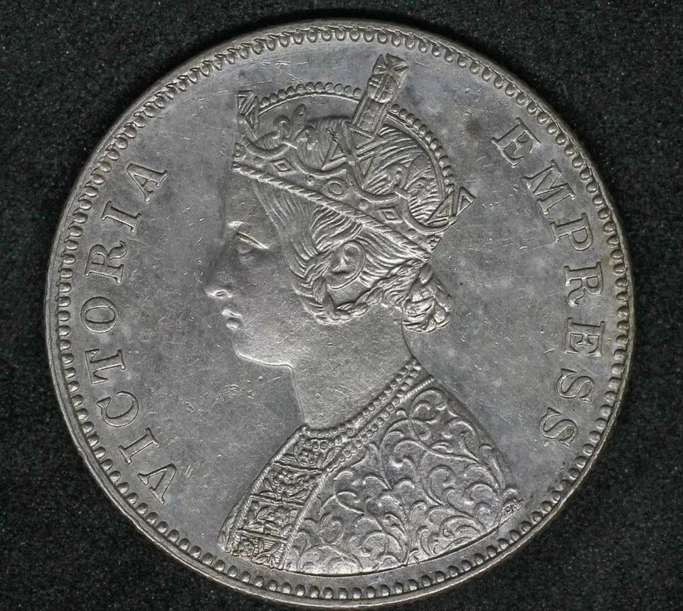 1882-C Rupee, Queen Victoria British-India. KM-492, aUNC