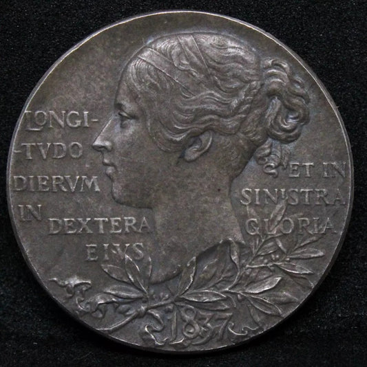 1897 Victoria, Diamond jubilee silver medal. 25mm 6.7g